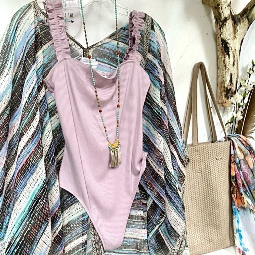 Artzia Sunday best trendy lilac bodysuit tank w ruffled straps & summer vibe